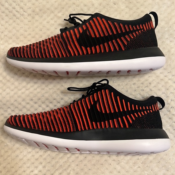 Nike Roshe Two Flyknit size 13 BRAND NEW - Picture 3 of 8